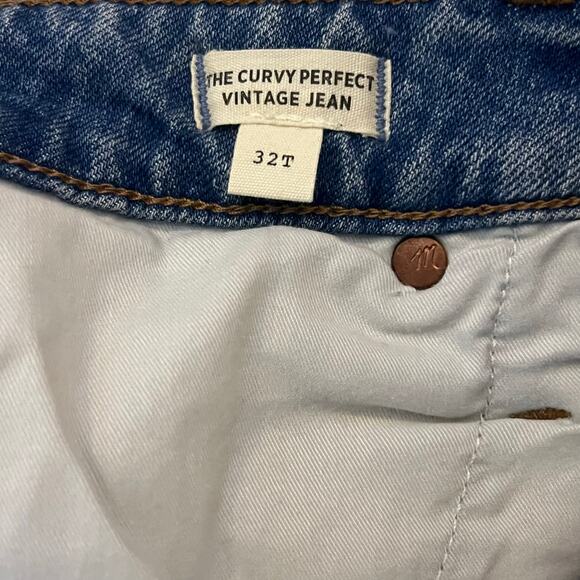 Madewell The Curvy Perfect Vintage Jeans Size 32T Distressed High Rise Straight - Picture 7 of 7